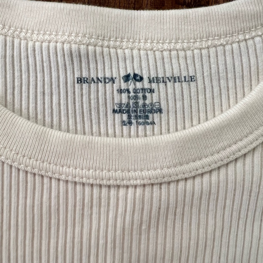 Brandy Melville Ribbed Long Sleeve
